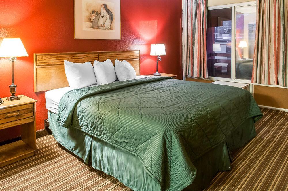 Suburban Studios East Альбукерке Экстерьер фото